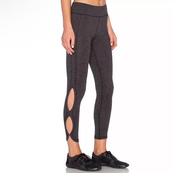 FP Movement by Free People Charcoal Grey Infinity Cutout Leggings Size Small - Picture 1 of 11